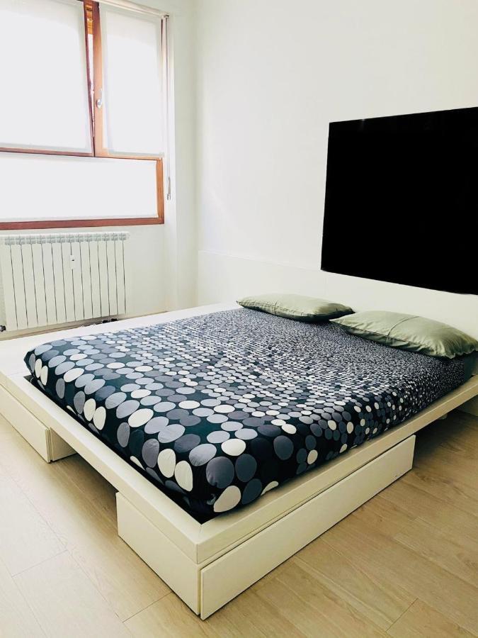 Torino Centro - La Casa Di Zoe Apartment ภายนอก รูปภาพ
